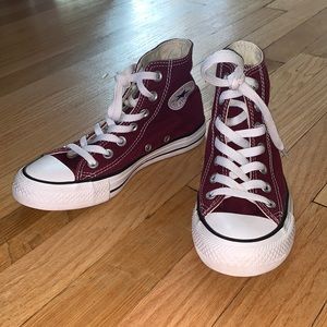 Converse High Tops Maroon Women’s size 5.5